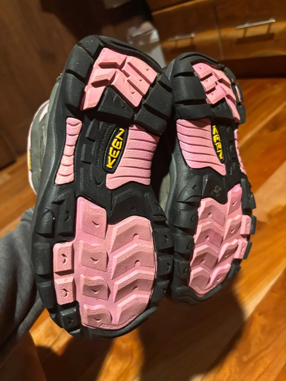 Keen Breckenridge Pink Warm 200 Gram Insulated Boots Girls US 2 EUR 34